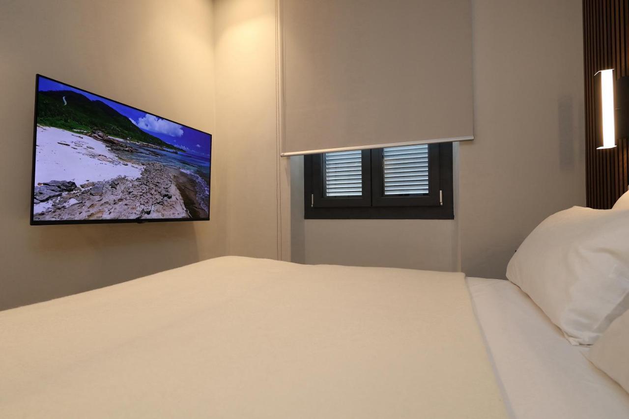 Renovated & Fully Equipped-Luxurious-2Room Fontana Suite, It Just Doesn'T Get Any Better! Olbia Eksteriør bilde