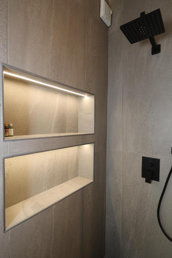 Renovated & Fully Equipped-Luxurious-2Room Fontana Suite, It Just Doesn'T Get Any Better! Olbia Eksteriør bilde